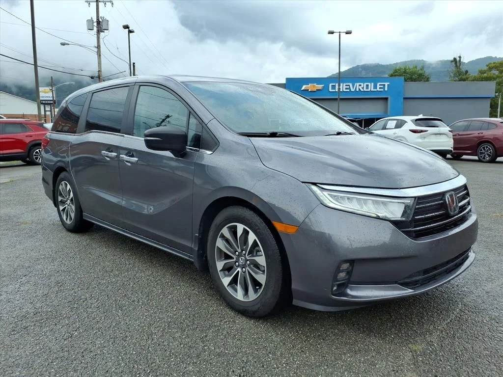 Used 2023 Gray Honda EX-L image 11