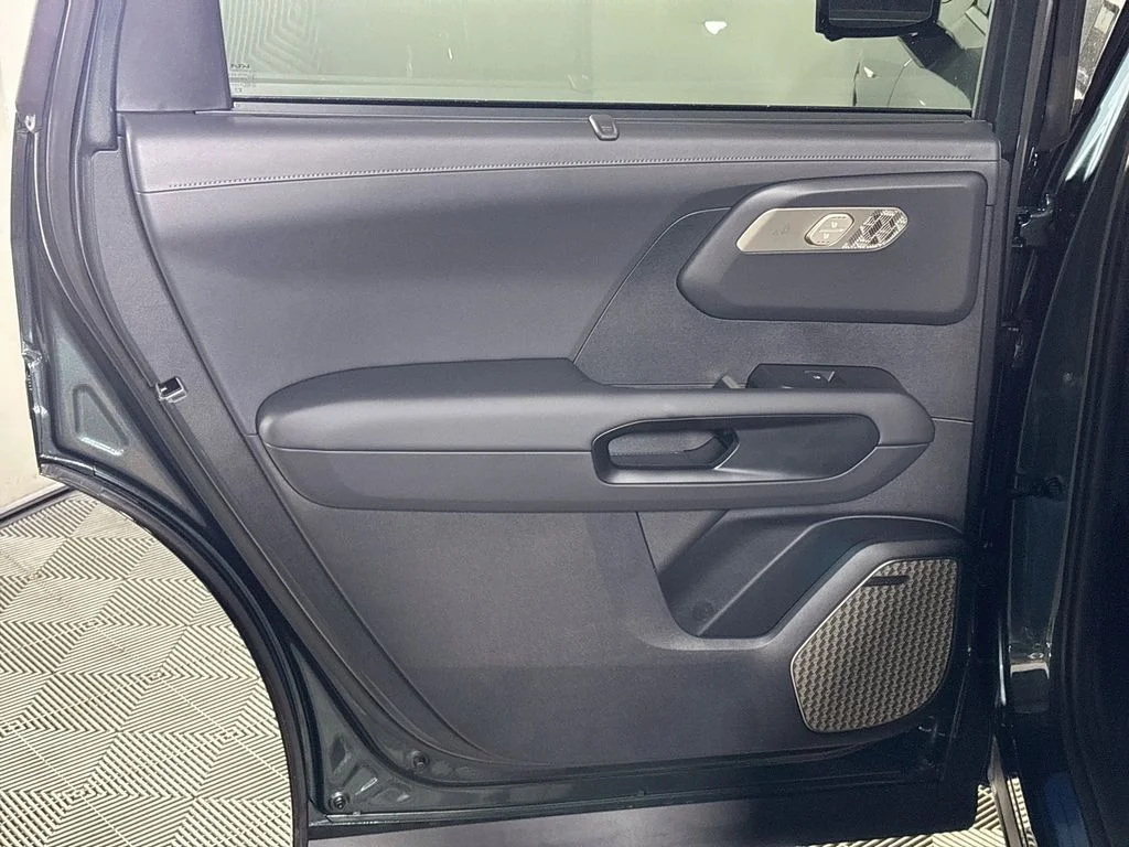 New 2027 Black Jade Green Kia SX-PRESTIGE image 20