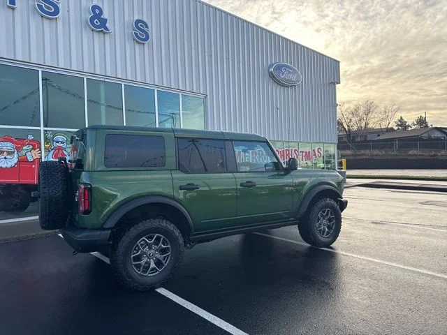 New 2025 Green Ford Badlands image 3