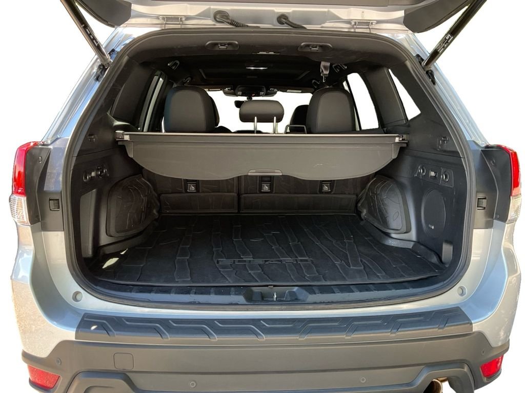 Used 2024 Silver Subaru Wilderness image 13