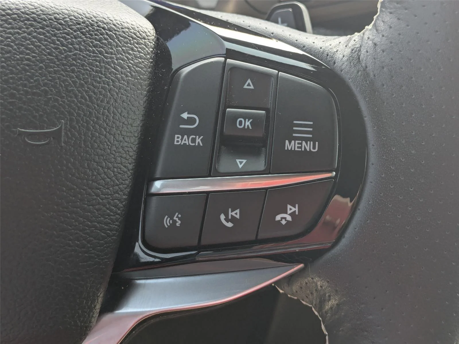 Used 2024 Agate Black Metallic Ford ST image 18