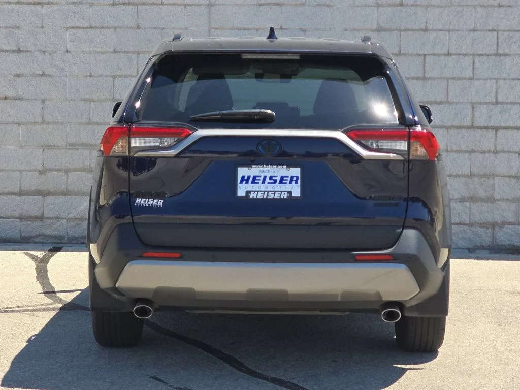 2024 Toyota RAV4 Limited - Photo 12