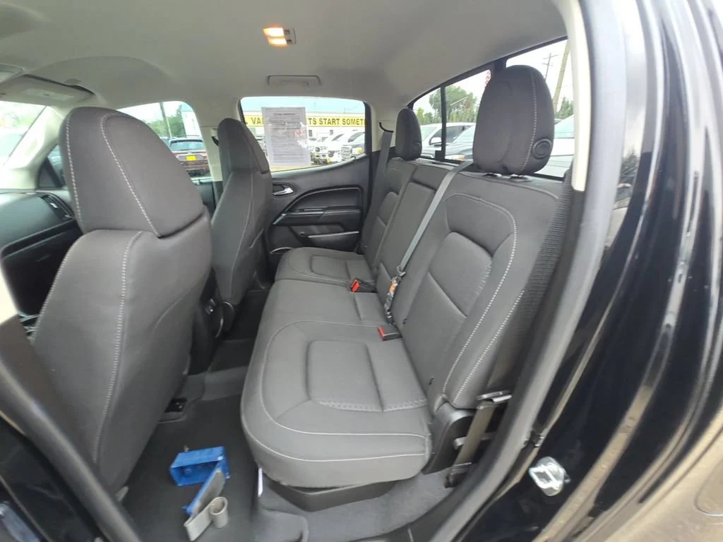 Used 2021 ONYX BLACK GMC 4WD Elevation image 28