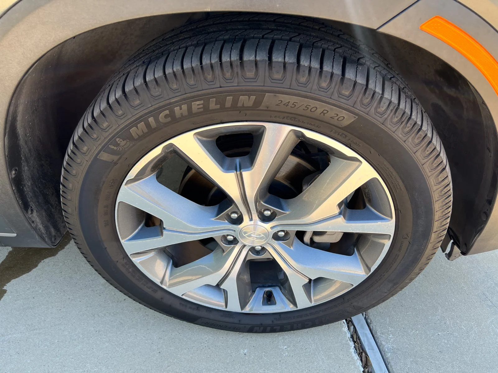 Used 2022 Green Hyundai SEL image 9