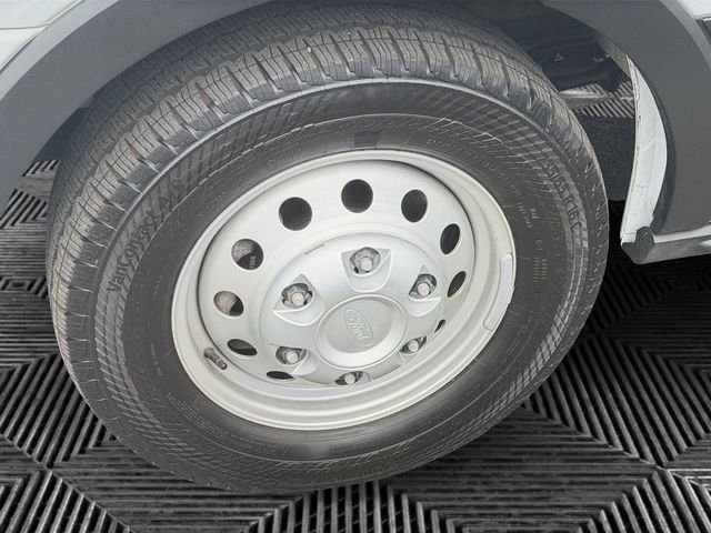 Used 2024 White Ford XLT image 9