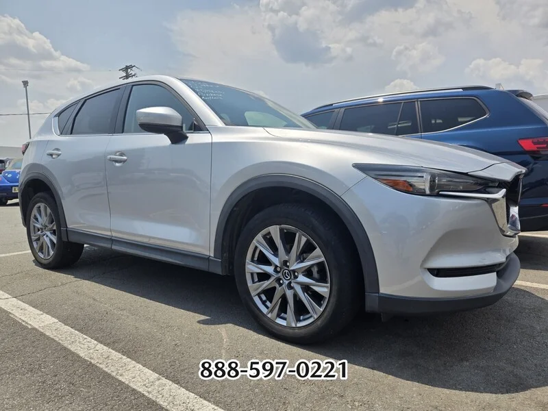 Used 2021 Sonic Silver Metallic MAZDA GRAND TOURING image 7