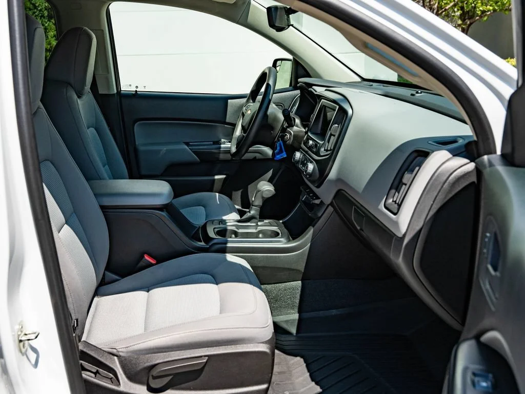 Used 2020 Summit White Chevrolet Work Truck image 22