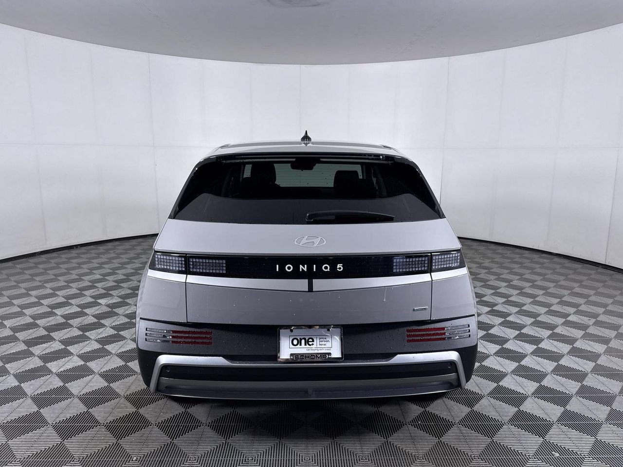 New 2027 Cyber Gray Hyundai SE image 6
