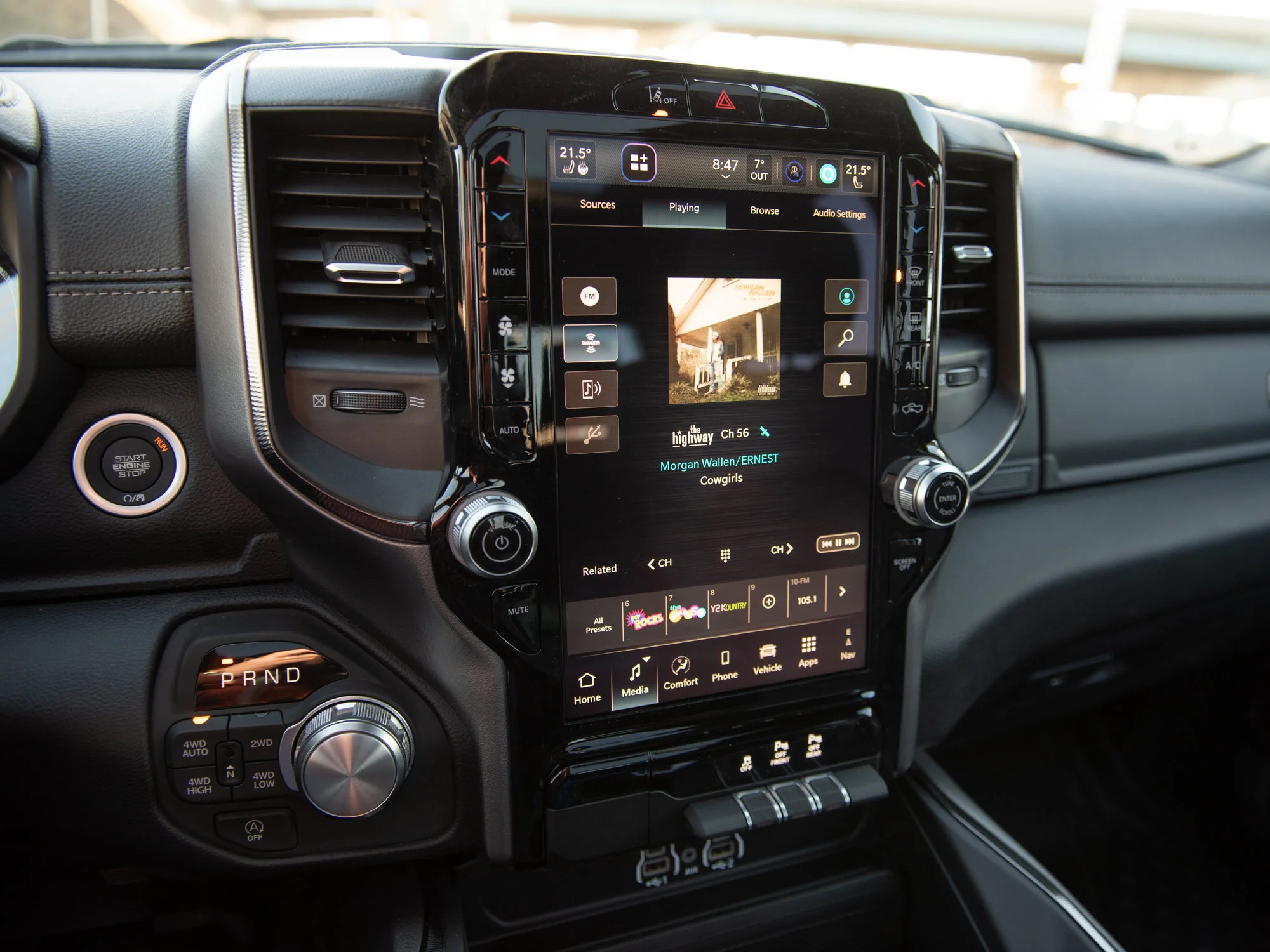 New 2026 Black RAM Sport* image 15