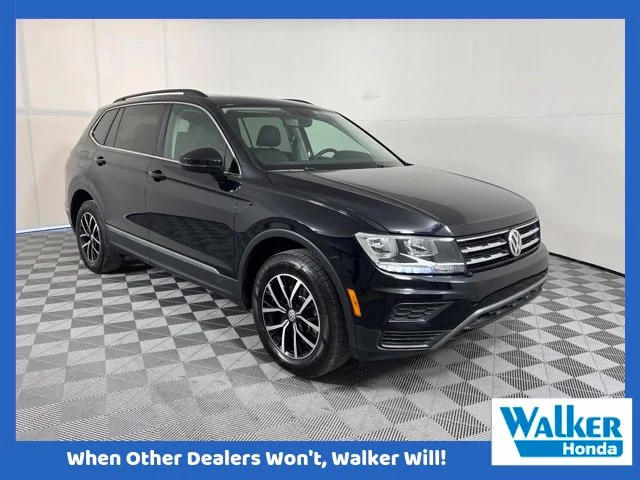 Used 2021 Deep Black Volkswagen 2.0T SE image 1