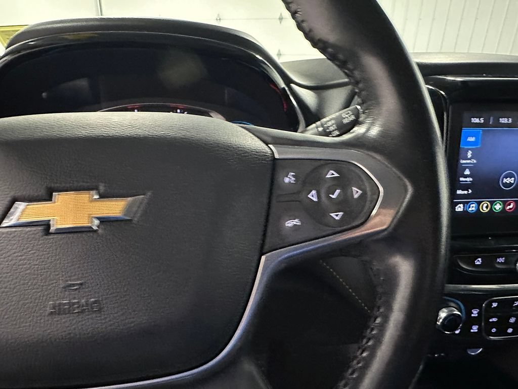 Used 2021 GRAPHITE METALLIC Chevrolet LT Leather image 37
