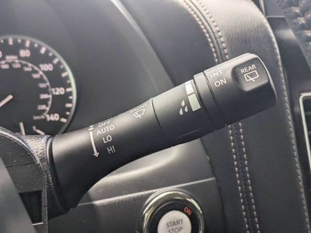 Used 2023 Black Nissan Platinum image 33