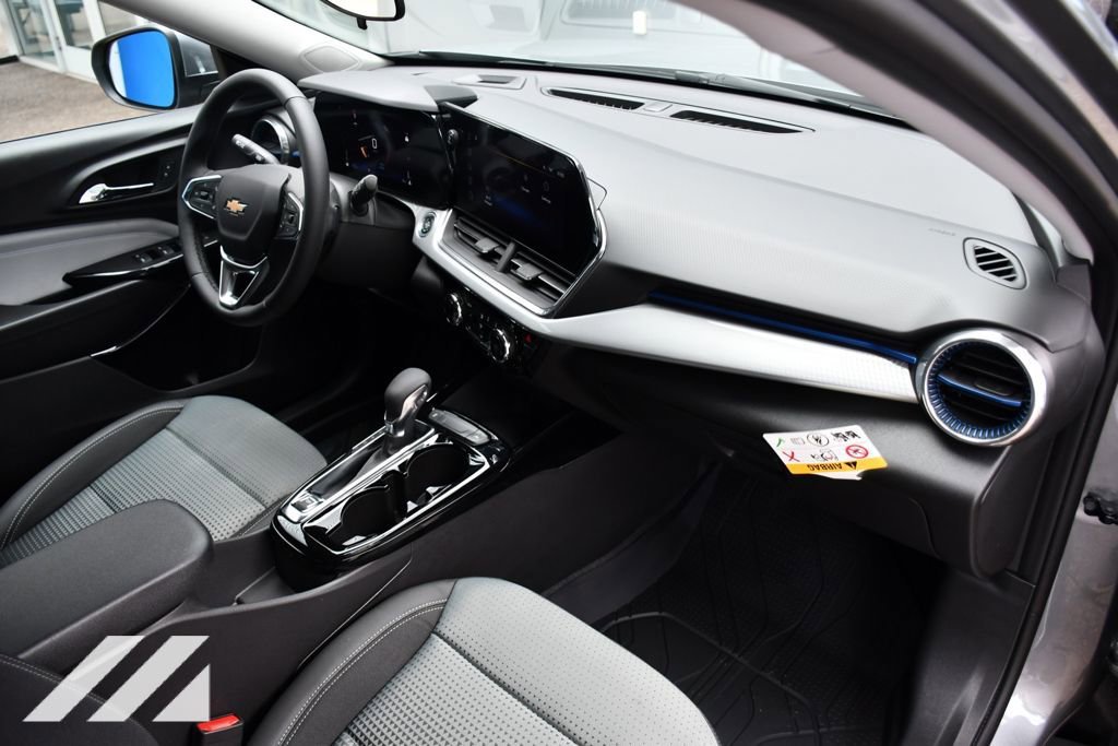 2026 Chevrolet Trax LT - Photo 29