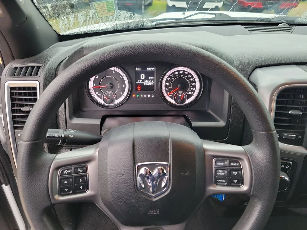 Used 2024 White Ram Warlock image 18