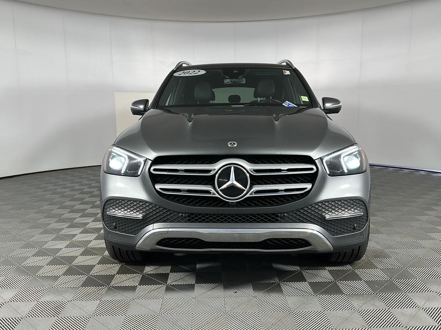 Used 2022 Selenite Grey Metallic Mercedes-Benz GLE 350 image 2