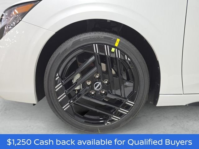 New 2026 Aspen White TriCoat / Super Black Two-tone Nissan SR image 23