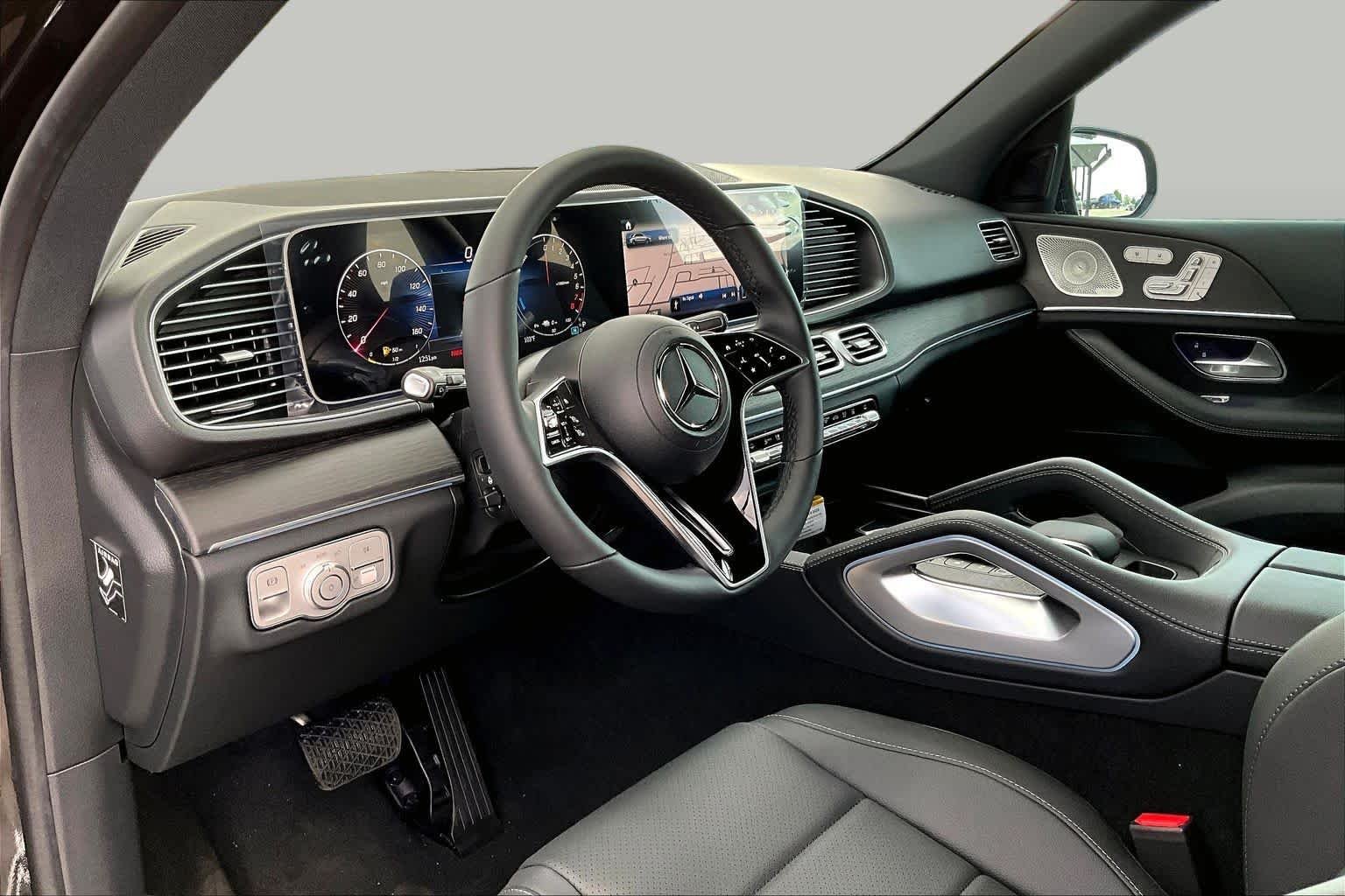 2025 Mercedes-Benz GLE GLE450E - Photo 10