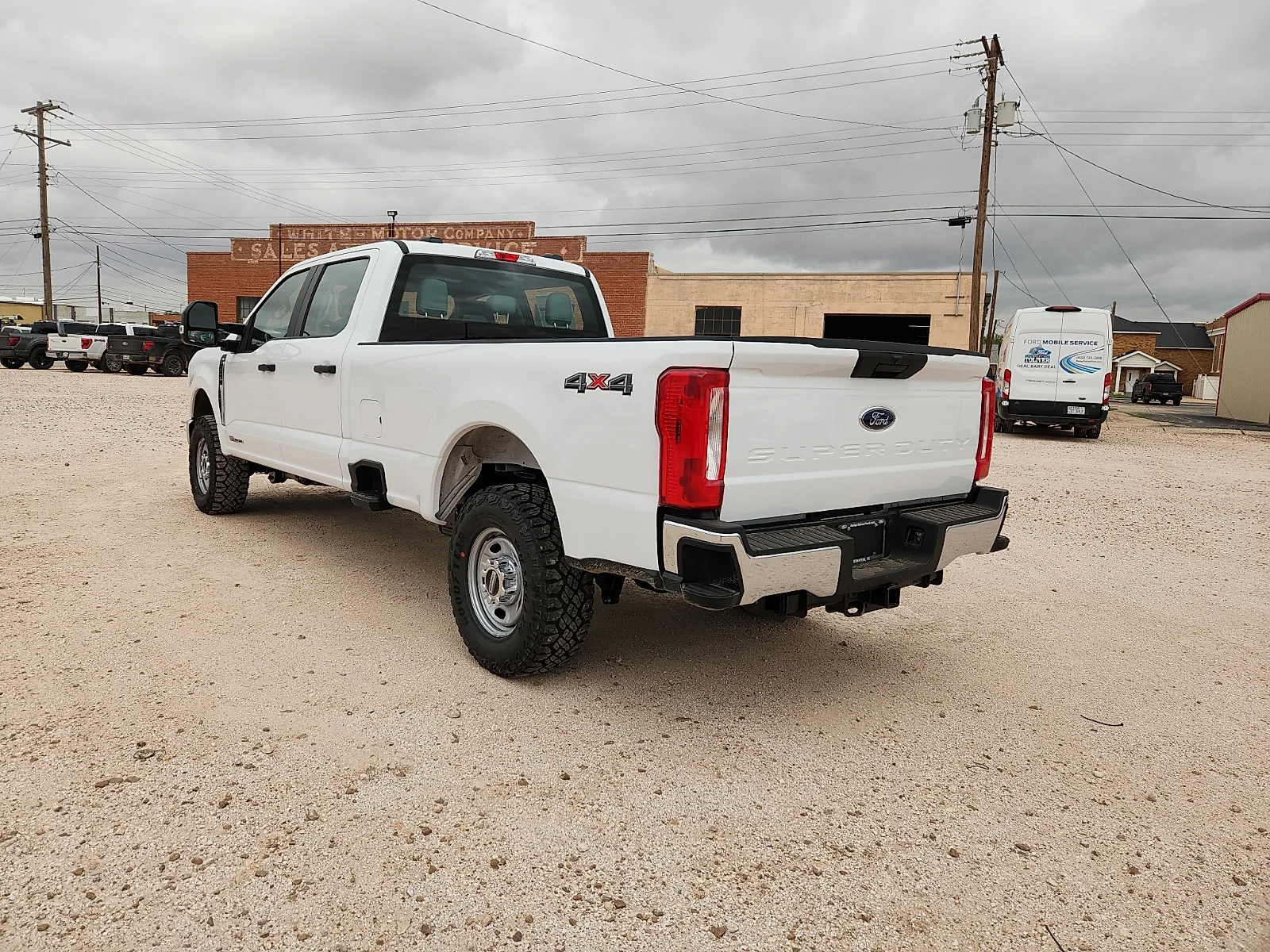 New 2026 Oxford White Ford F-250® XL image 5
