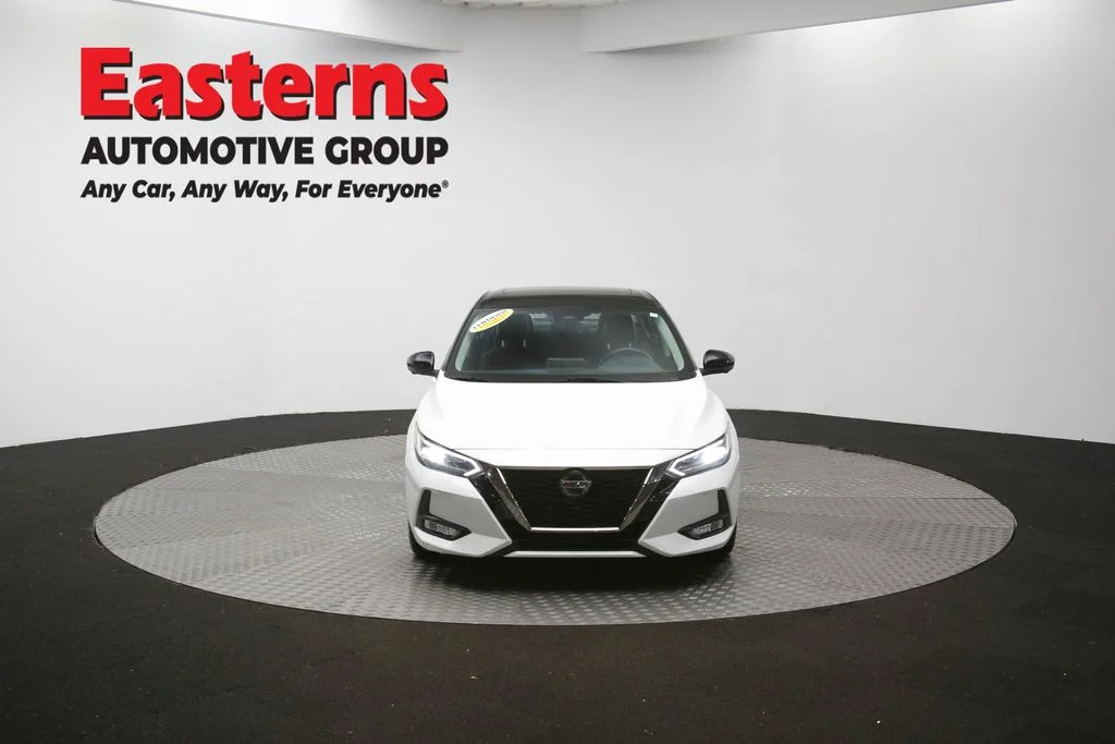 Used 2021 White Nissan SR image 51