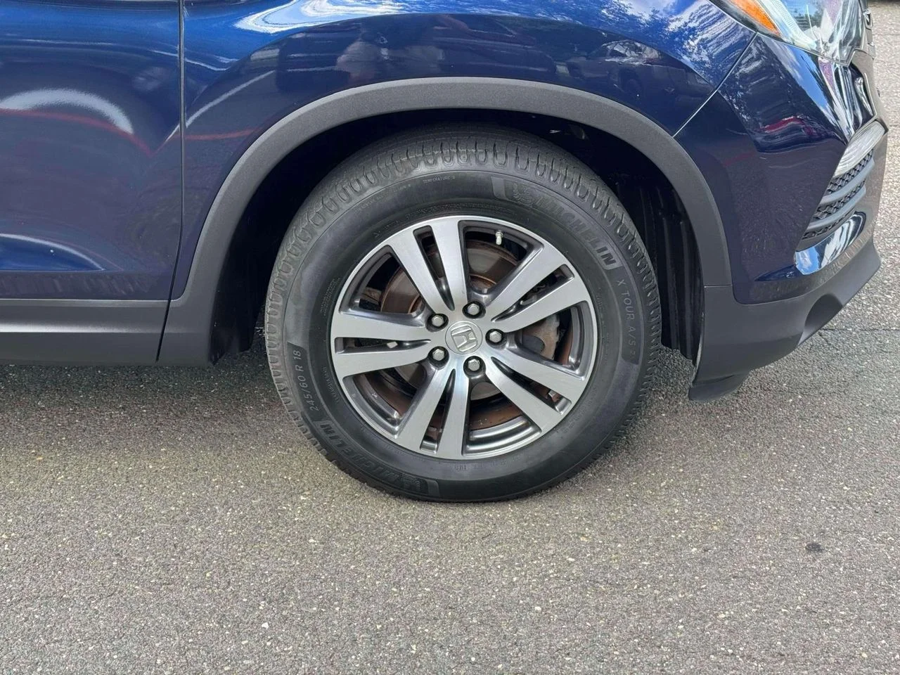Used 2017 Blue Honda EX-L image 9