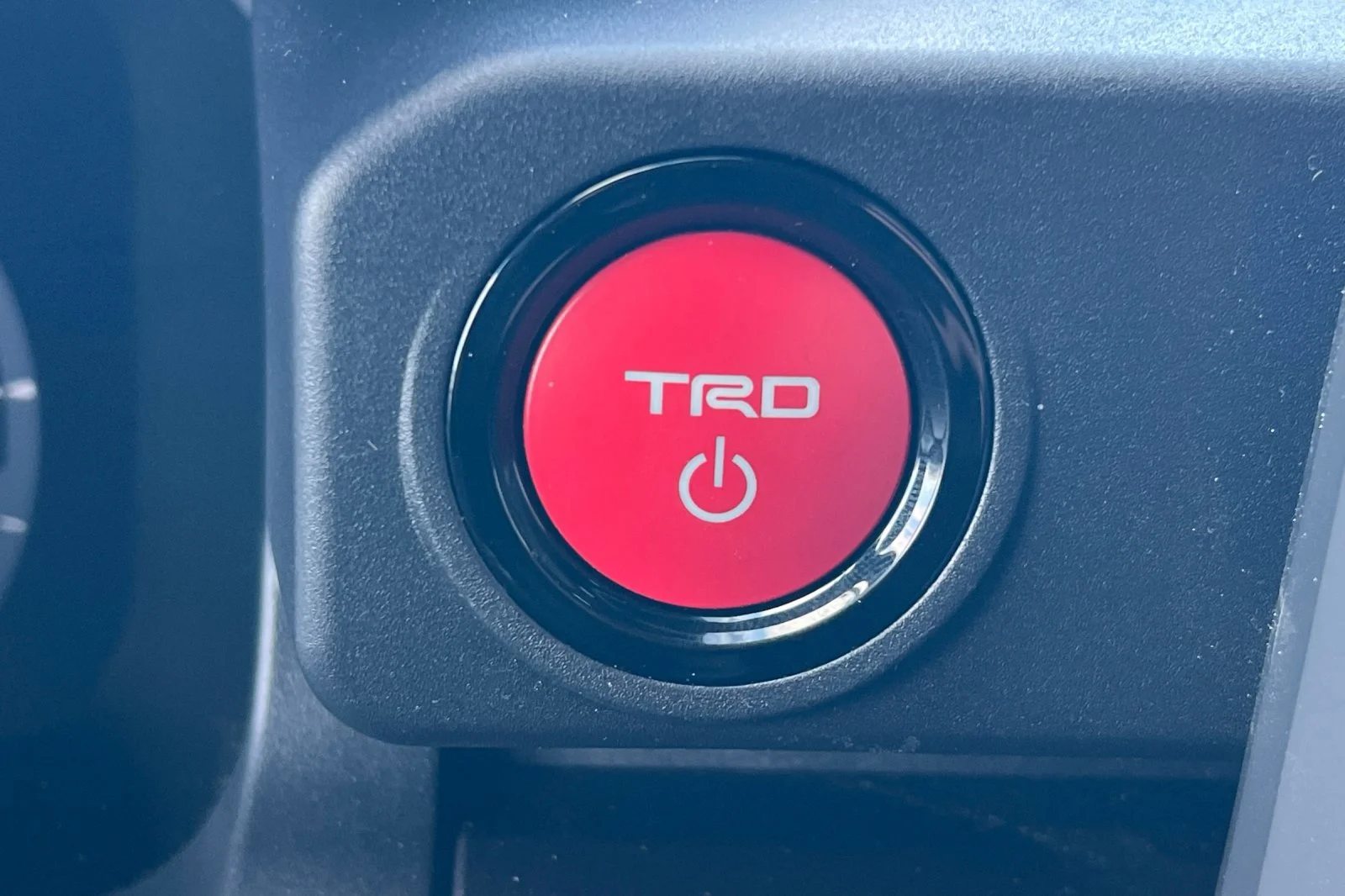 2025 Toyota 4Runner TRD Off-Road - Photo 23