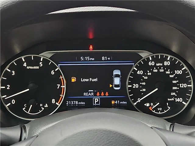 Used 2025 Super Black Nissan SV image 17