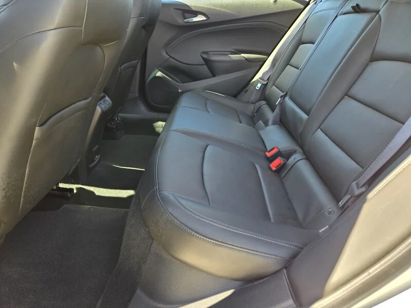 Used 2016 Summit White Chevrolet Premier image 9