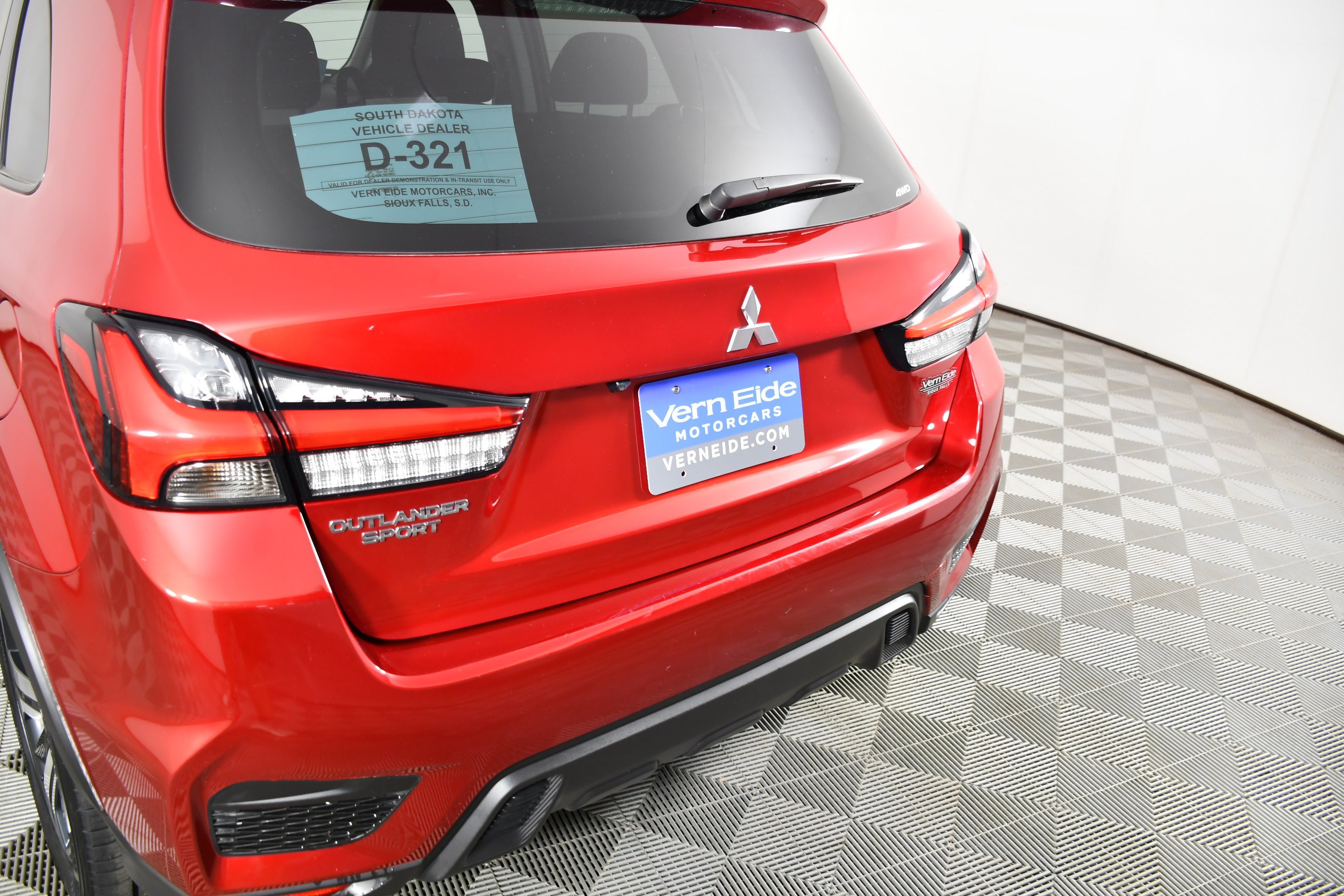 Certified Used 2024 Black Mitsubishi ES image 15