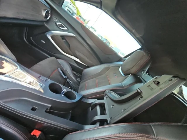Used 2017 White Chevrolet ZL1 image 27