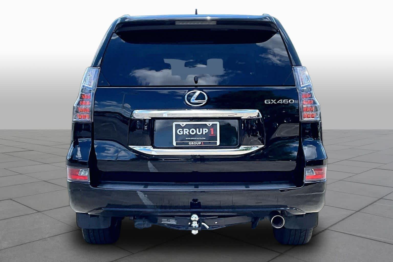 Used 2017 Black Onyx Lexus Luxury image 5