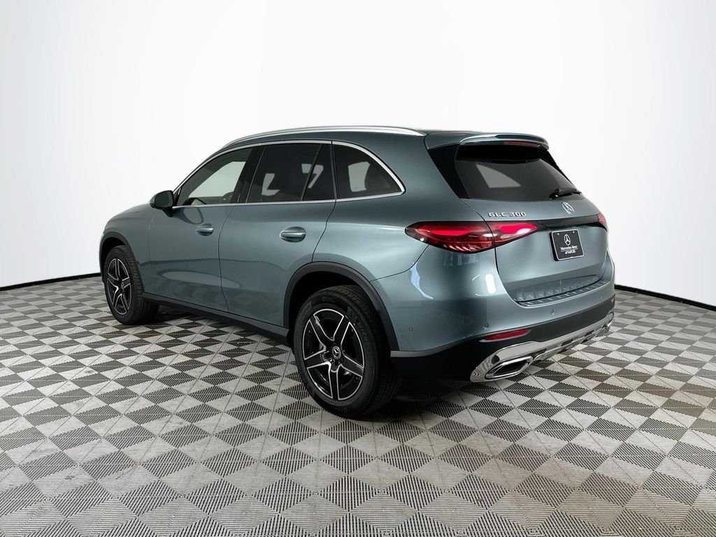 New 2026 Verde Silver Metallic Mercedes-Benz GLC 300 image 5