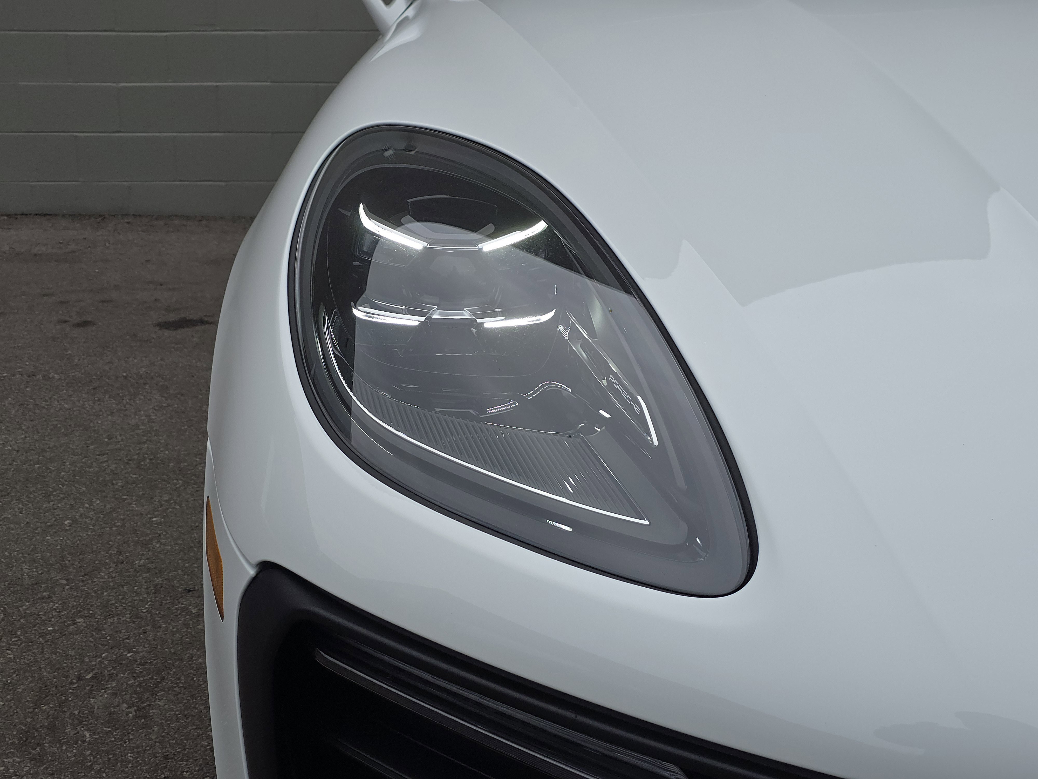 Used 2025 White Porsche  image 11