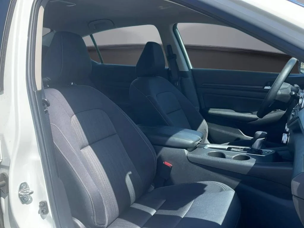 2025 Nissan Altima SV - Photo 23