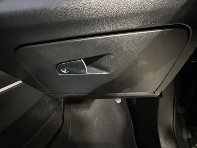 Used 2019 Gray Alfa Romeo Base image 24