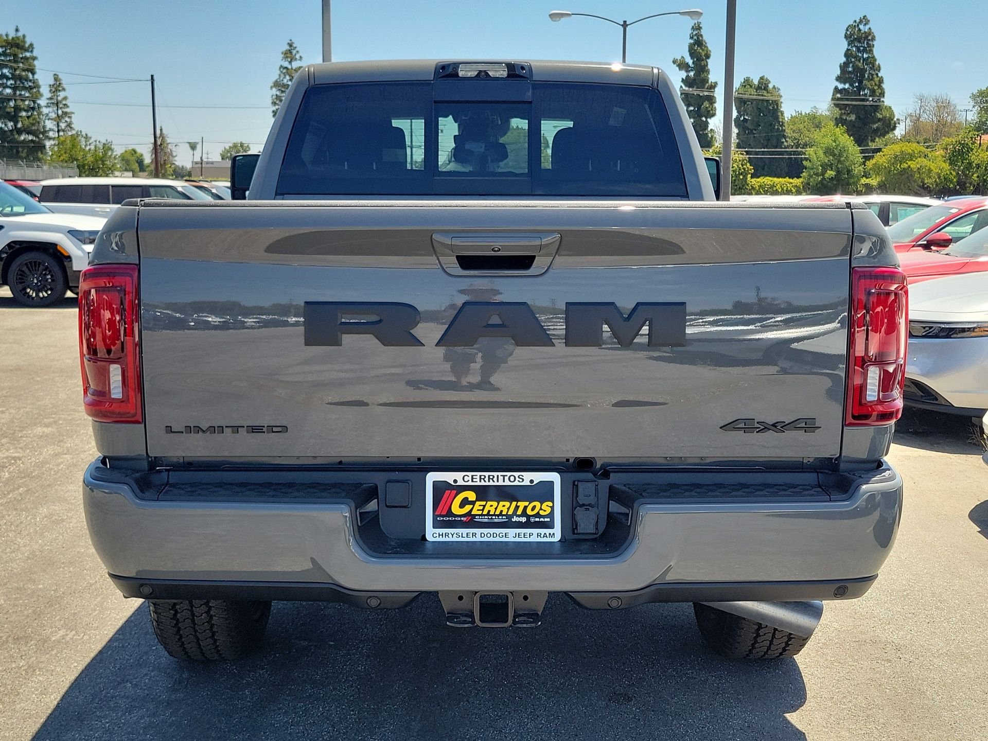 New 2026 Ceramic Gray Clear-Coat Exterior Paint RAM Limited image 23