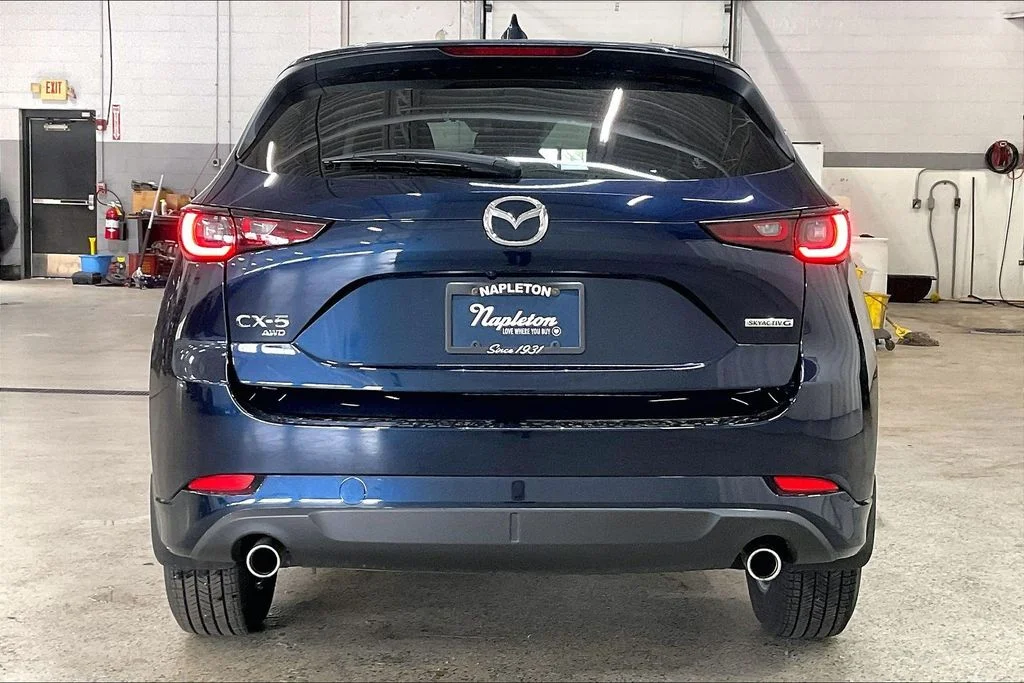 Used 2023 Gray Mazda Touring image 3