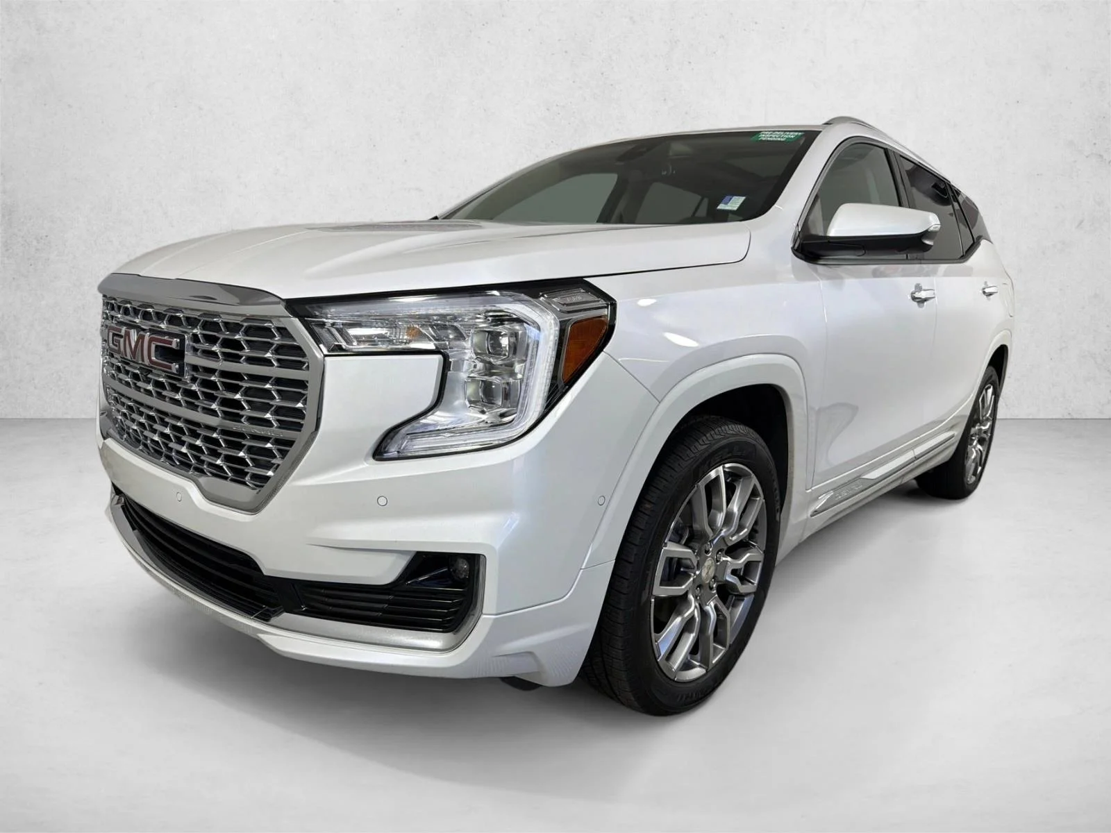 Used 2022 Black GMC Denali image 9