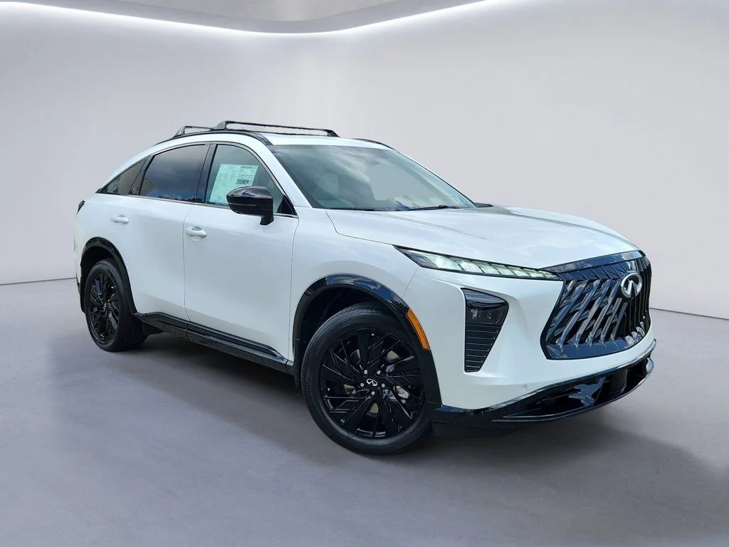 New 2027 RADIANT WHITE INFINITI Sport AWD image 2