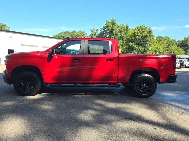 Used 2021 Red Chevrolet LT Trail Boss image 2