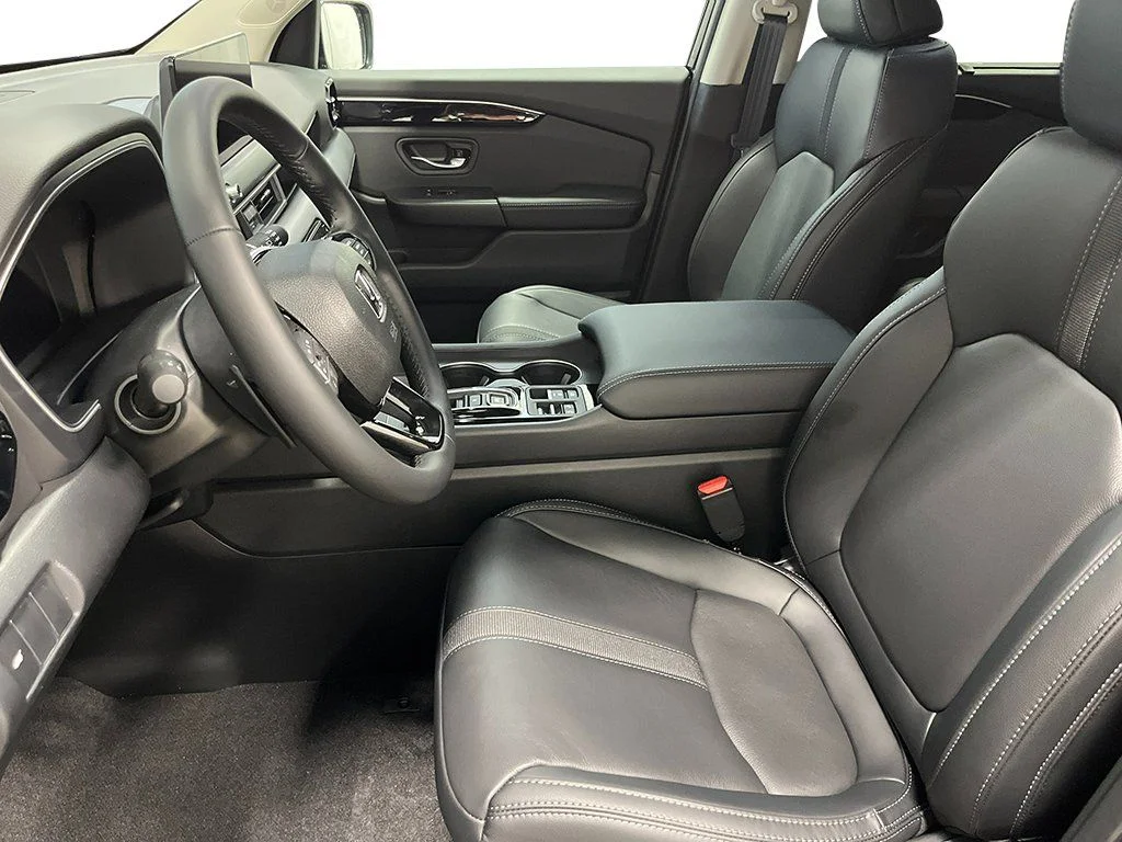 New 2026 Sonic Gray Pearl Honda AWD EX-L image 14