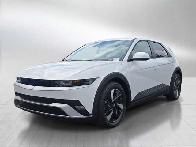 New 2026 White Hyundai SE image 7
