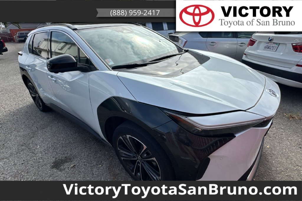 Used 2023 Beige Toyota Limited image 1