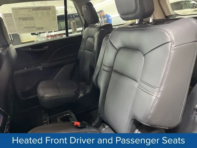 New 2026 Whisper Blue Metallic Clearcoat Lincoln Premiere® image 38