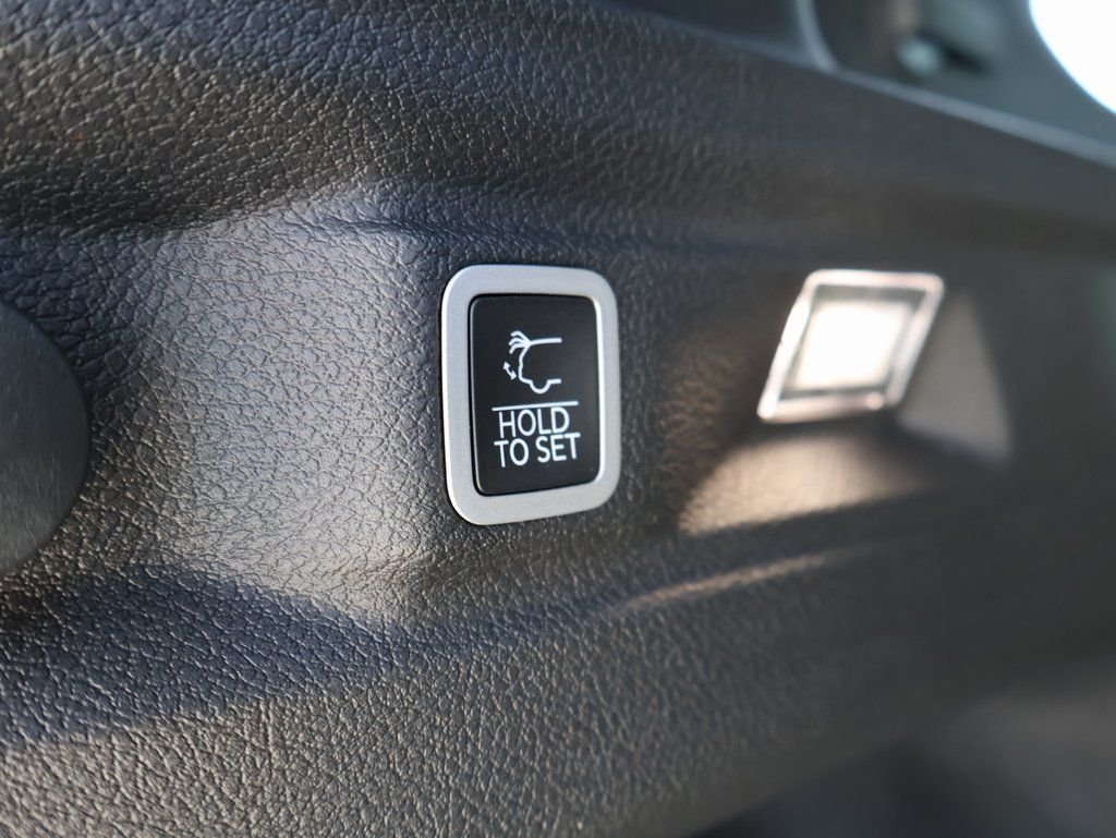 2025 Jeep Grand Cherokee L Limited - Photo 17