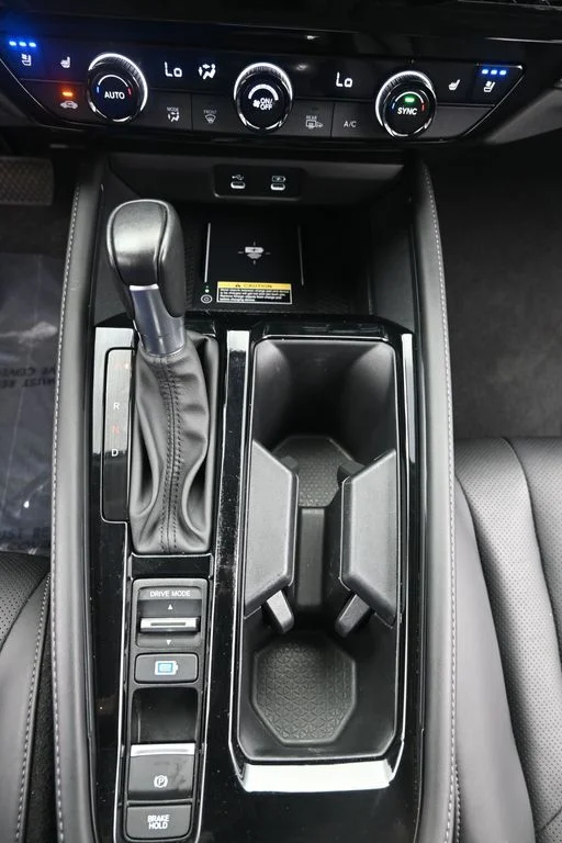 2025 Honda Accord Hybrid Touring - Photo 18