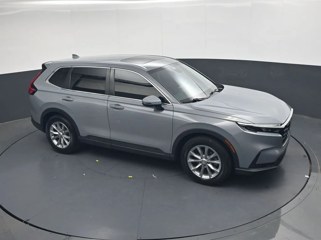 Used 2023  Honda EX-L image 32