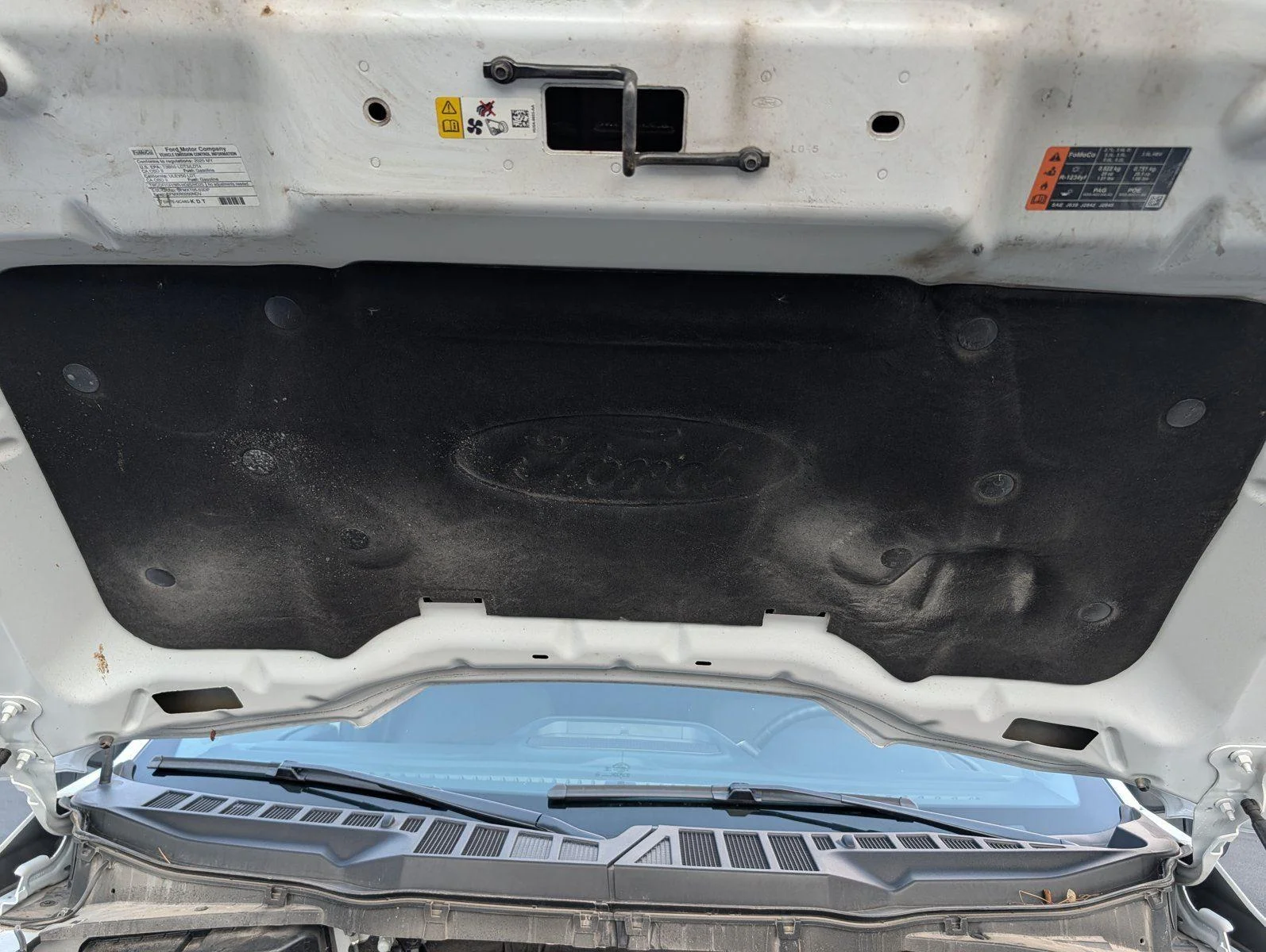 Used 2025 Oxford White Ford XLT image 33