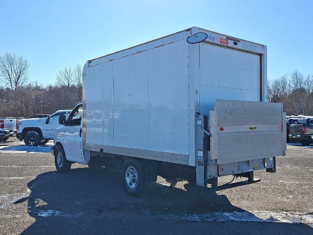 Used 2023 Summit White Chevrolet Work Van image 8