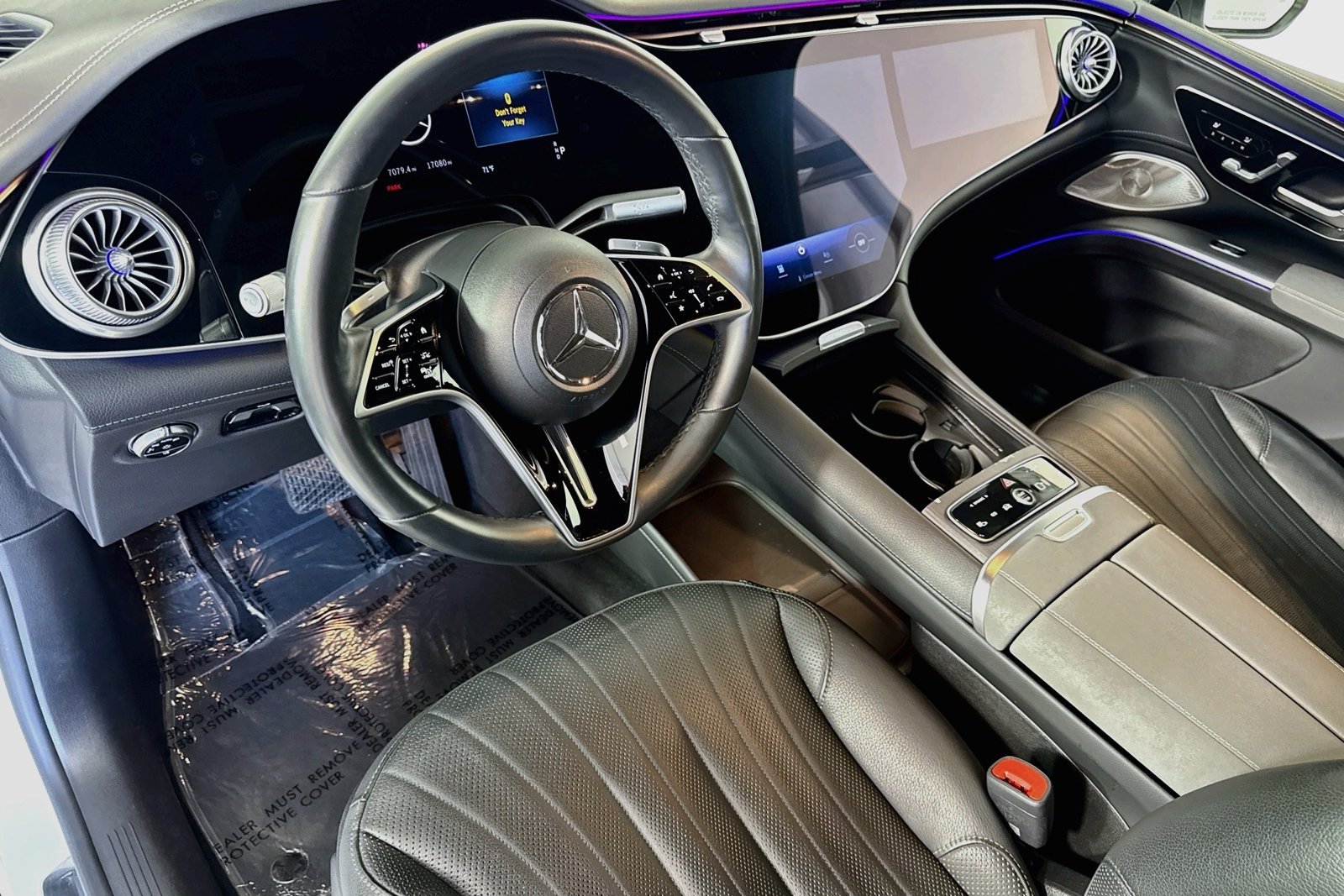 Certified Used 2023 Polar White Mercedes-Benz EQS 580 image 9