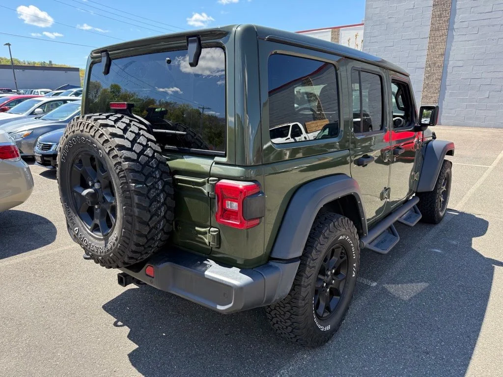 Used 2021 Green Jeep Unlimited Willys image 3